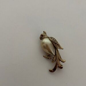 Gold and Pearl Parrot Brooch